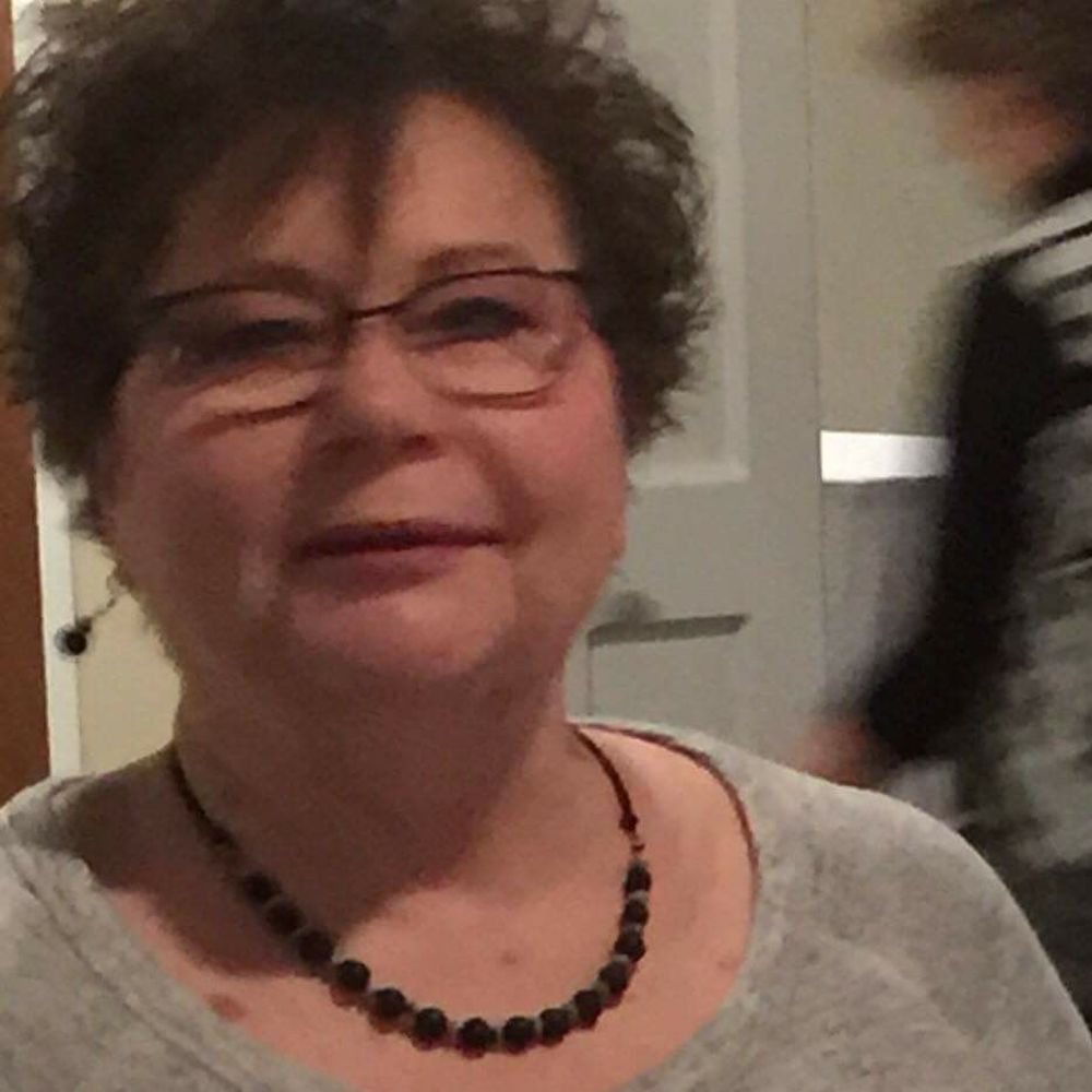 Meet your Posher, Tina